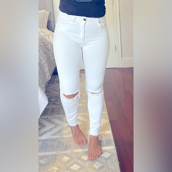 Zara Distressed Skinny Jeans White - Picture 3 of 7
